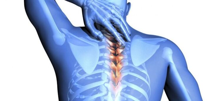 damage to the spine as a cause of pain between the shoulder blades
